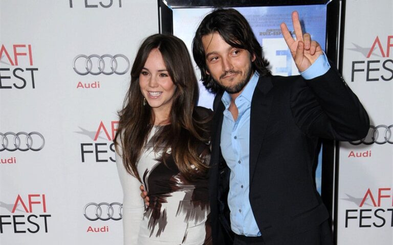 diego luna wife