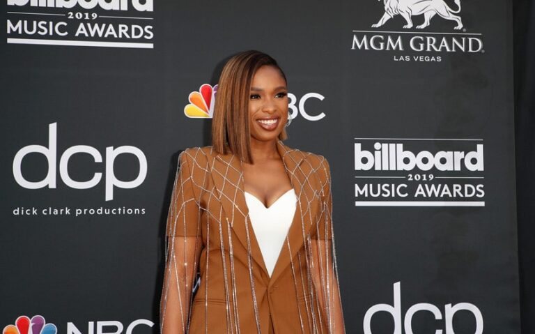 net worth of jennifer hudson