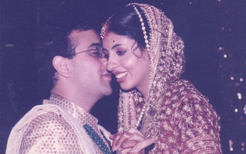 shweta bachchan husband