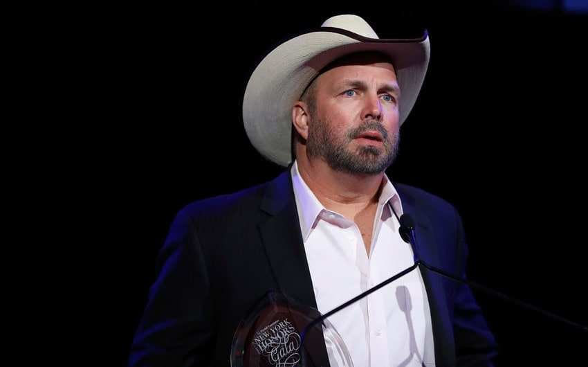 what's garth brooks net worth