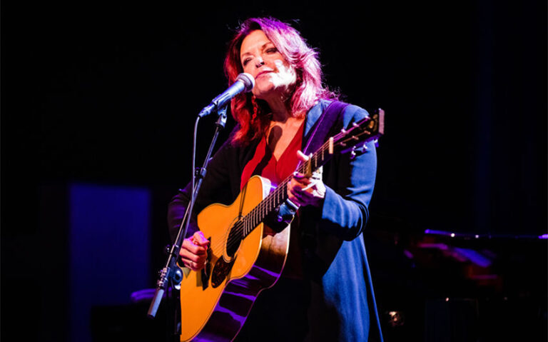 rosanne cash first husband